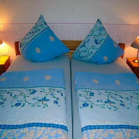 Hotel In Near Lift 4*